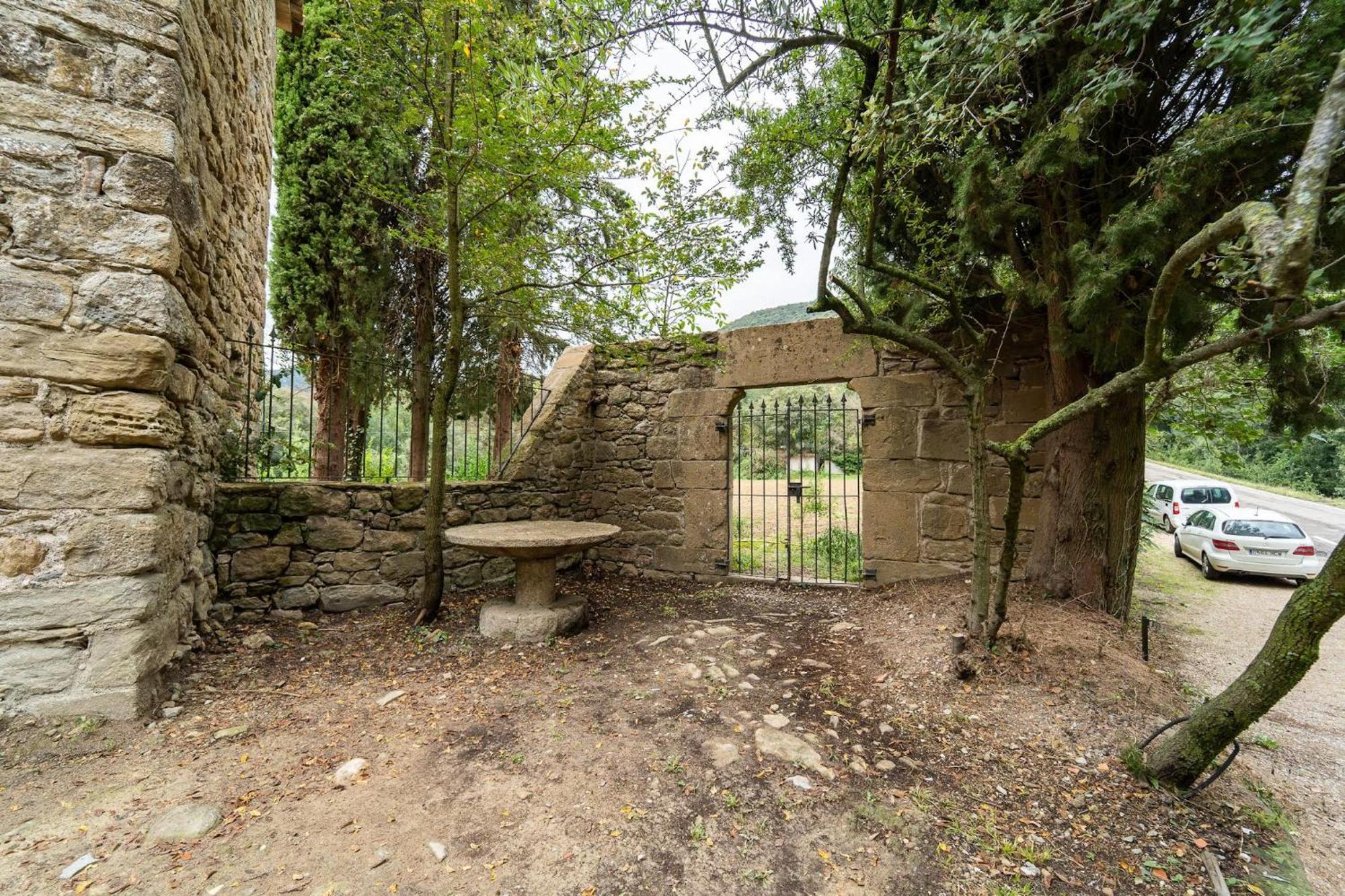 Sant Miquel de Campmajor Castell In Gironaヴィラ エクステリア 写真