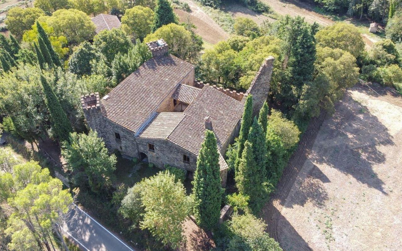 Sant Miquel de Campmajor Castell In Gironaヴィラ エクステリア 写真